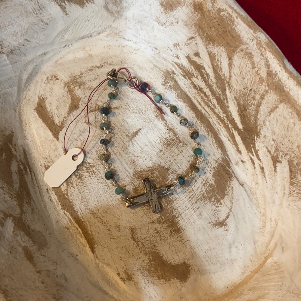Beautiful petite turquoise and sterling cross bracelet